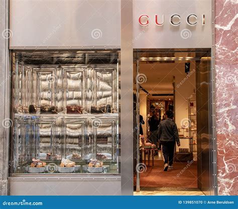 gucci store florence fl